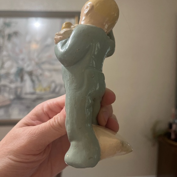 Vintage Chalkware Caroler boy - Picture 3 of 5